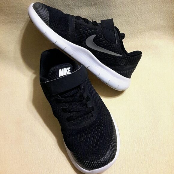 Nike Other - Nike Free Velcro Closure Sneakers (Black) Youth